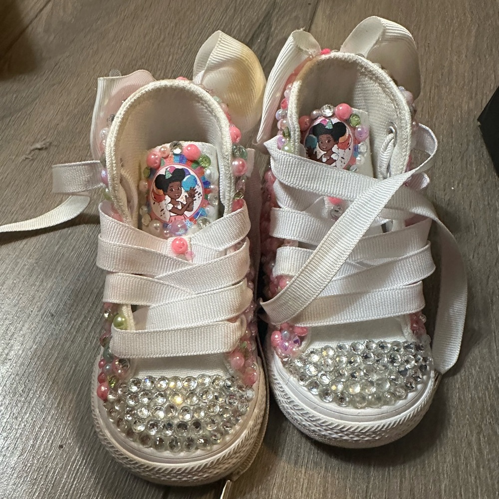 Custom Gracie’s Corner Converse